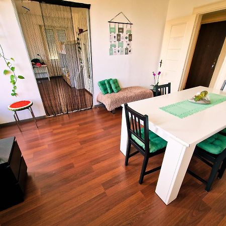 Beautiful Aparment Next To The Border 4 Room Saint-Louis  Exterior photo
